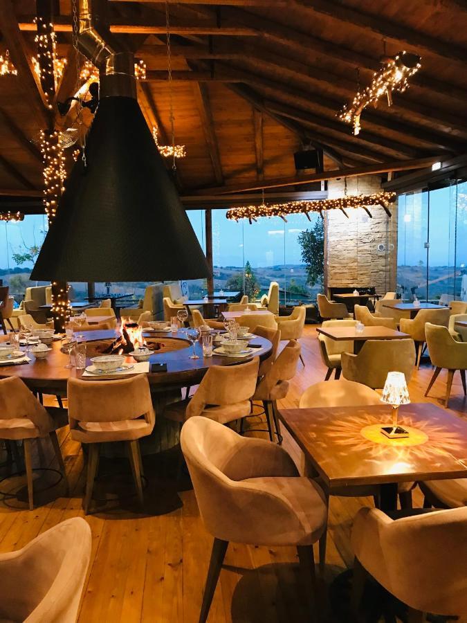 3 Hills Boutique - The Ranch Experience Hotell Trilofos Eksteriør bilde