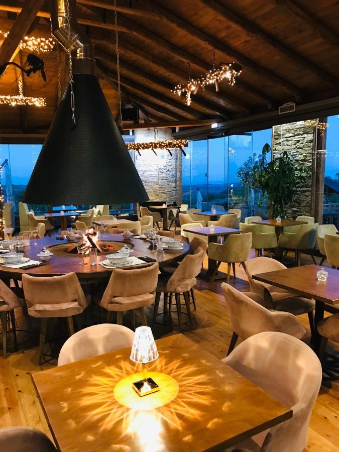 3 Hills Boutique - The Ranch Experience Hotell Trilofos Eksteriør bilde