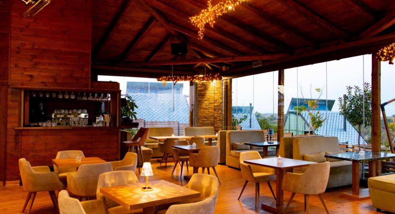3 Hills Boutique - The Ranch Experience Hotell Trilofos Eksteriør bilde