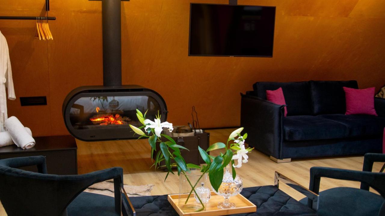 3 Hills Boutique - The Ranch Experience Hotell Trilofos Eksteriør bilde